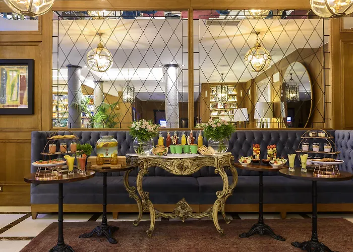 Boutique Hotel H10 Villa De La Reina Madrid